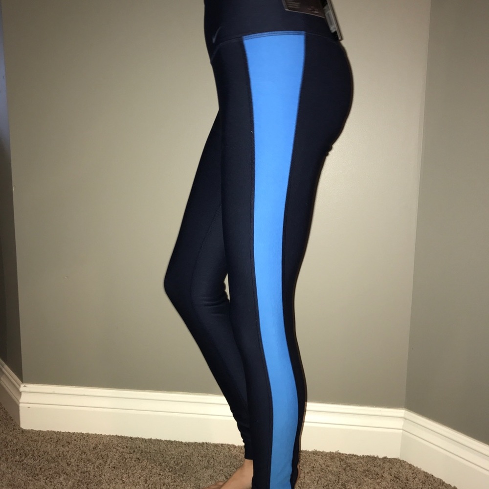 Nike leggings