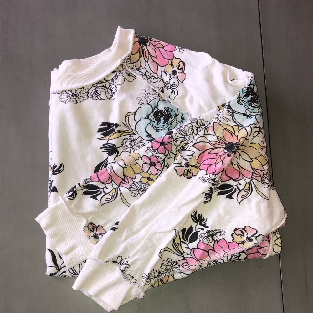 Free People Oversized Floral Sweatshirt - M