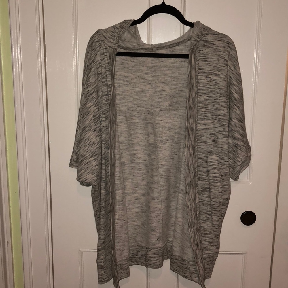 Short Sleeve Sweater