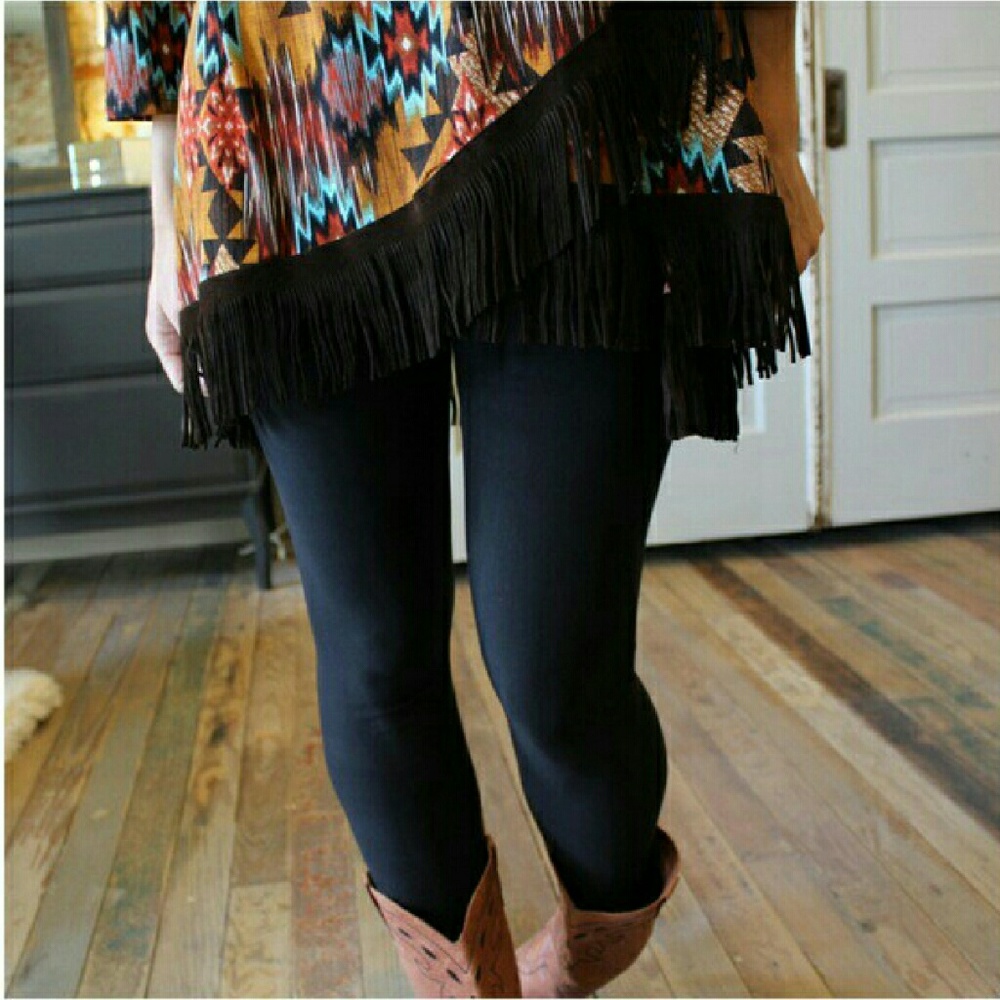❤ Black Knit Leggings