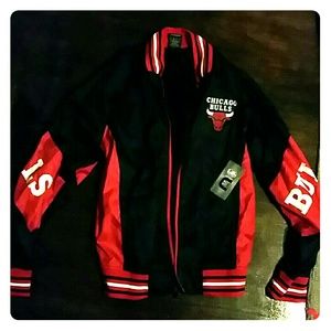 NWT official NBA Chicago Bulls jacket