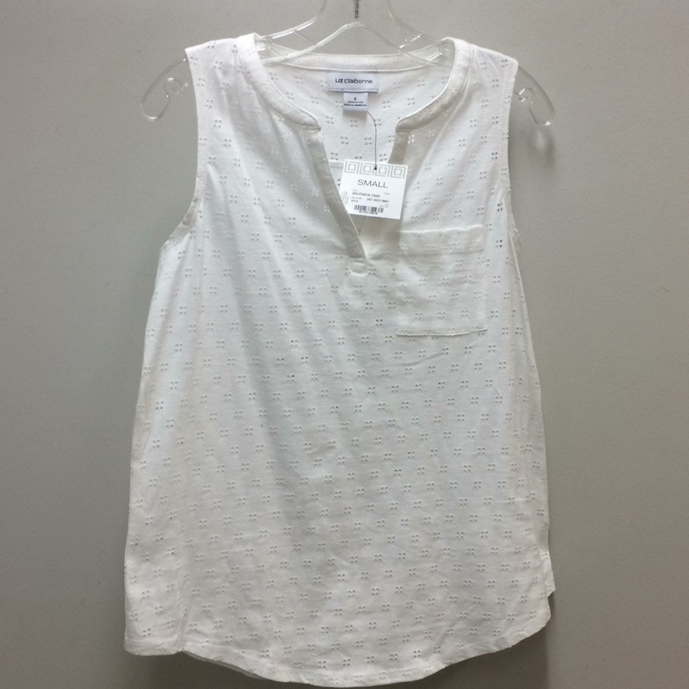 Liz Claiborne Sz S eyelet NWT tank split neck