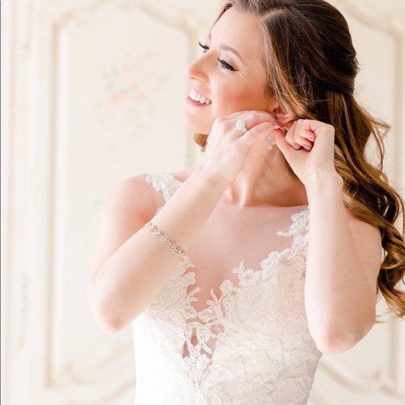 Meet your Posher, Jess - Picture 3 of 3