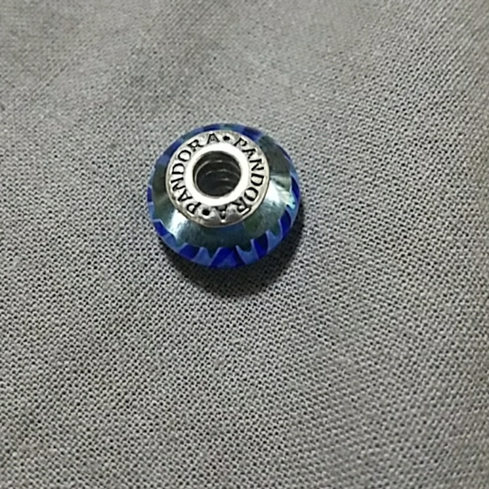 Pandora bead