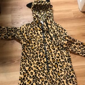 Leopard/Cheetah Onesie!!