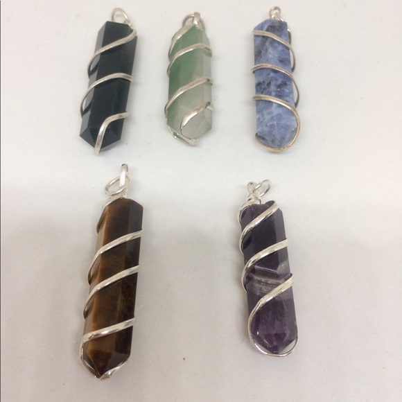 🔥WIRE WRAPPED PENDANTS 5 KINDS - Picture 4 of 6
