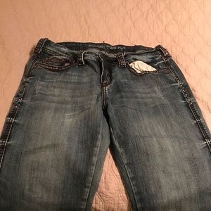 Cowgirl tuff jeans
