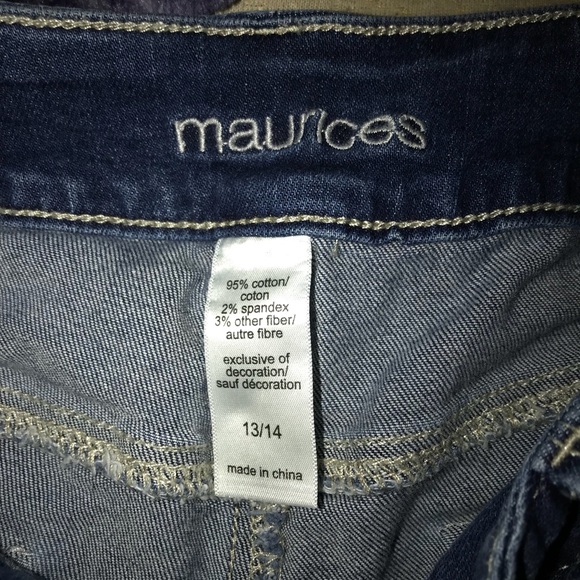 Jean capris - Picture 2 of 3