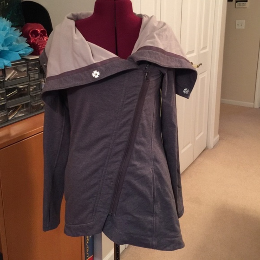 Lululemon Savasana Wrap