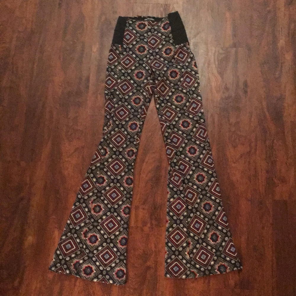 Printed Fit and Flare Pant