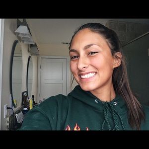 Meet your Posher, Madison