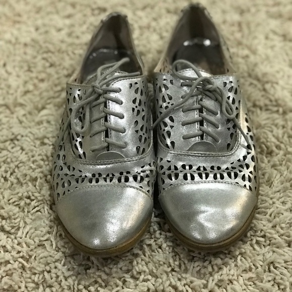 SOLD - Picture 2 of 6