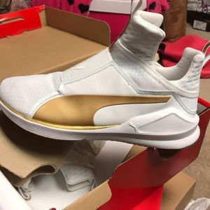 Fierce core PUMA SNEAKS