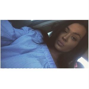 Meet your Posher, Olivia