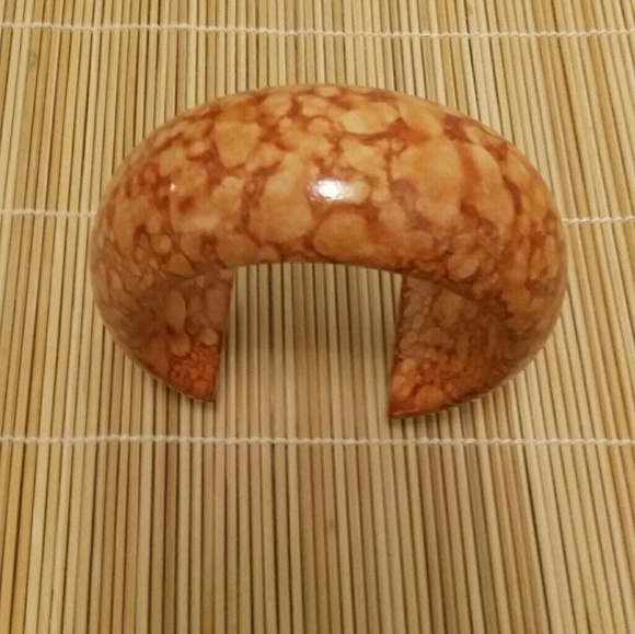 ❌ DONATING FEB 1ST ❌ - Picture 2 of 2