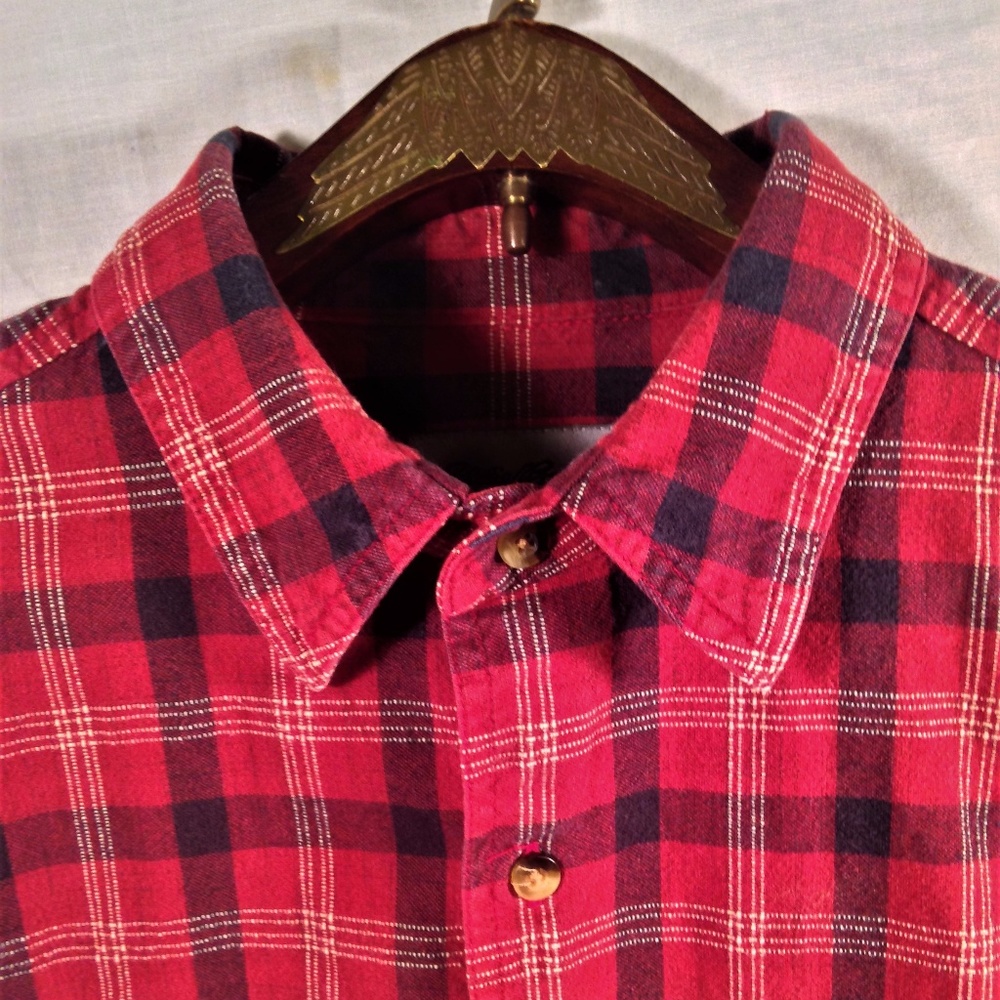 *SOLD*Eddie Bauer Plaid Flannel Long Sleeve Shirt