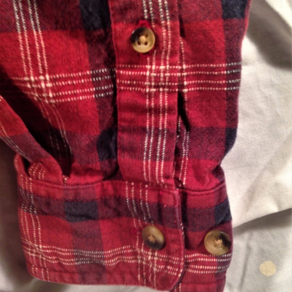 *SOLD*Eddie Bauer Plaid Flannel Long Sleeve Shirt - Picture 4 of 7