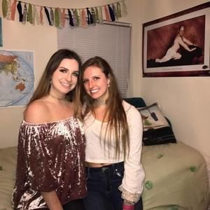 Meet your Posher, Emily