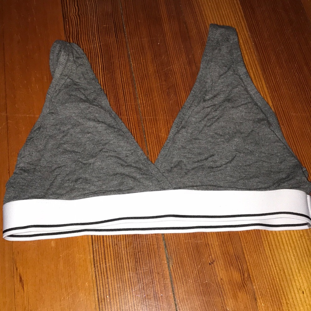 Grey brallete