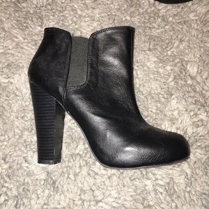 Women's slip on ankle boot