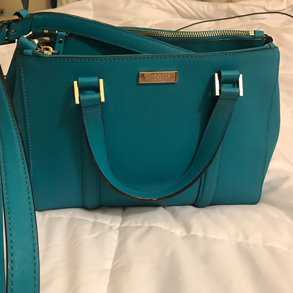 💕Kate Spade crossed-body