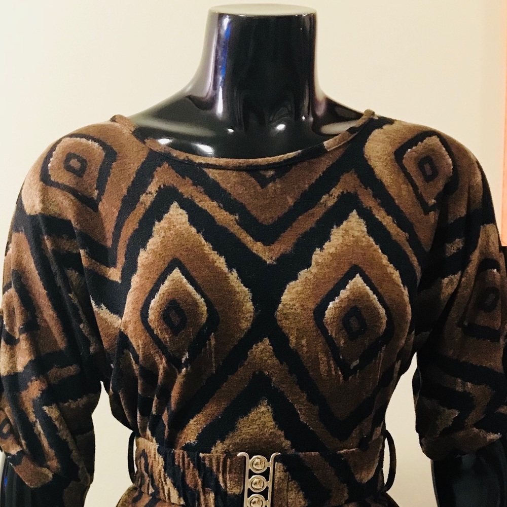Brown Abstract Print Dress