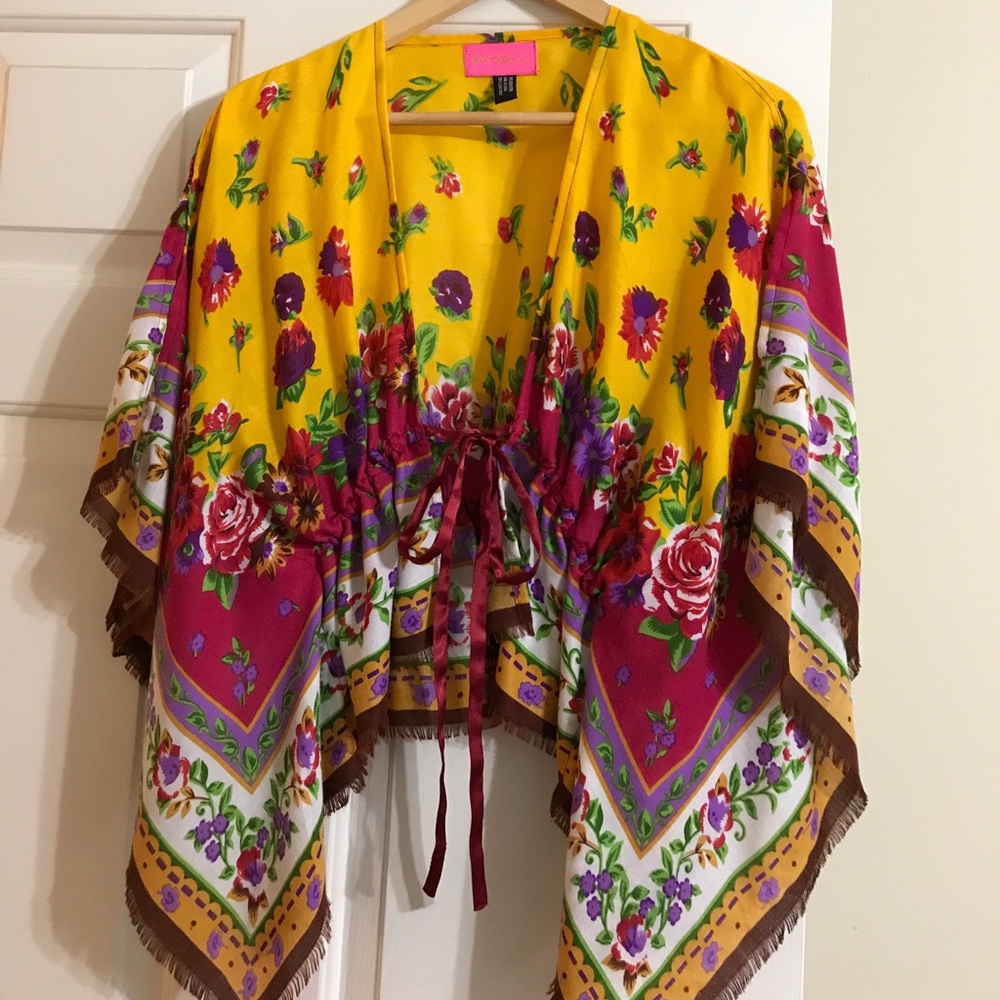 Betsey Johnson floral kimono