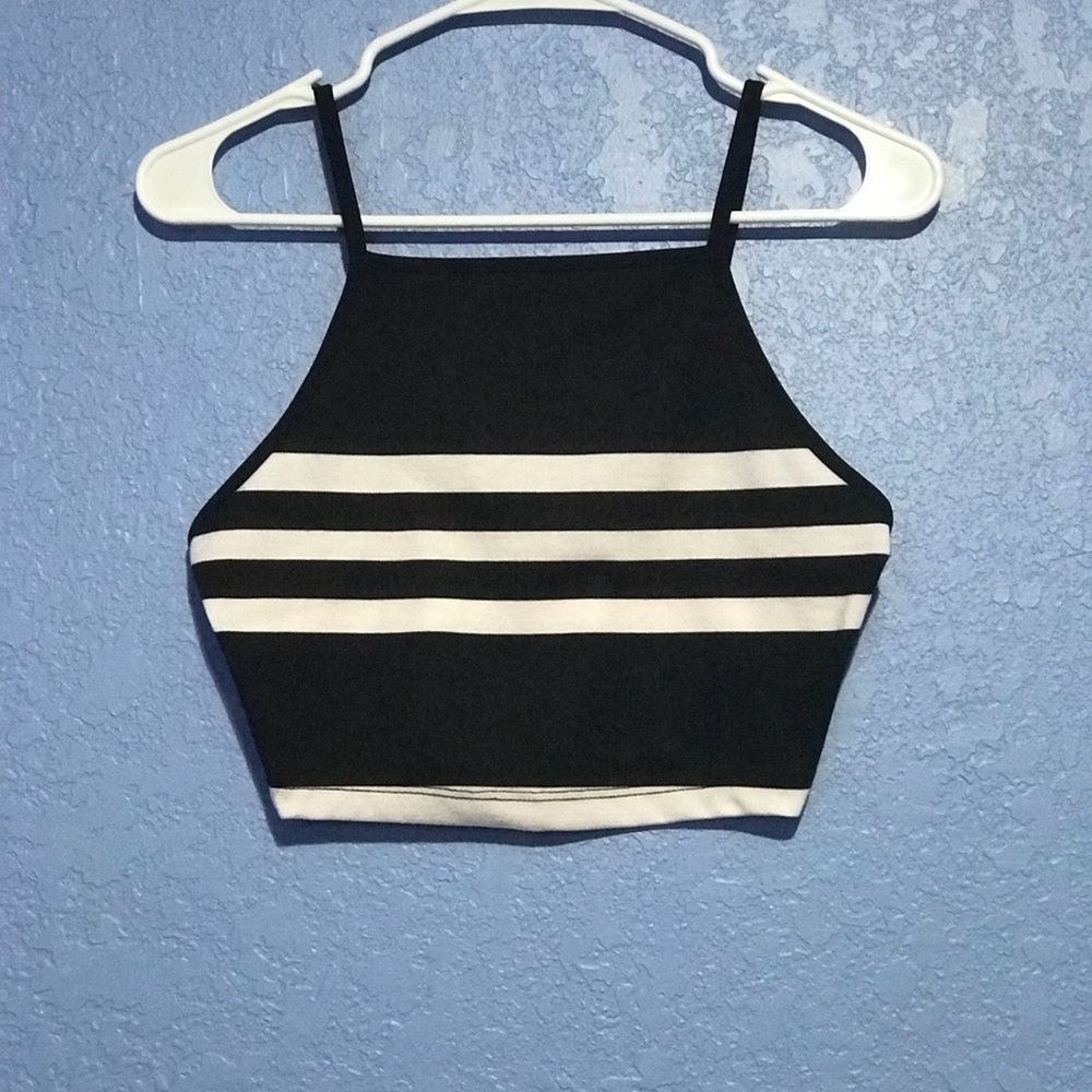 Crop top from Boutique store!!!! Cute top!