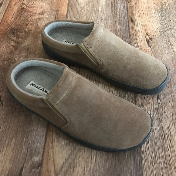 L.B. Evans Other - L.B. Evans Mens Slipper Alex Tan Suede Faux Fur