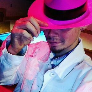 Meet your Posher, Chad