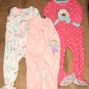 Set of 3 fleece footed PJ’s