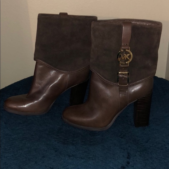 Michael Kors Shoes - Michael Kors