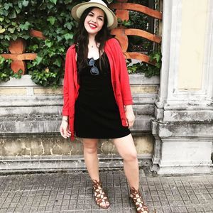 Meet your Posher, Gabriella