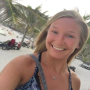 Meet your Posher, Kaitlyn