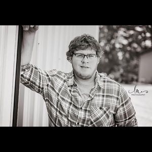 Meet your Posher, Grant