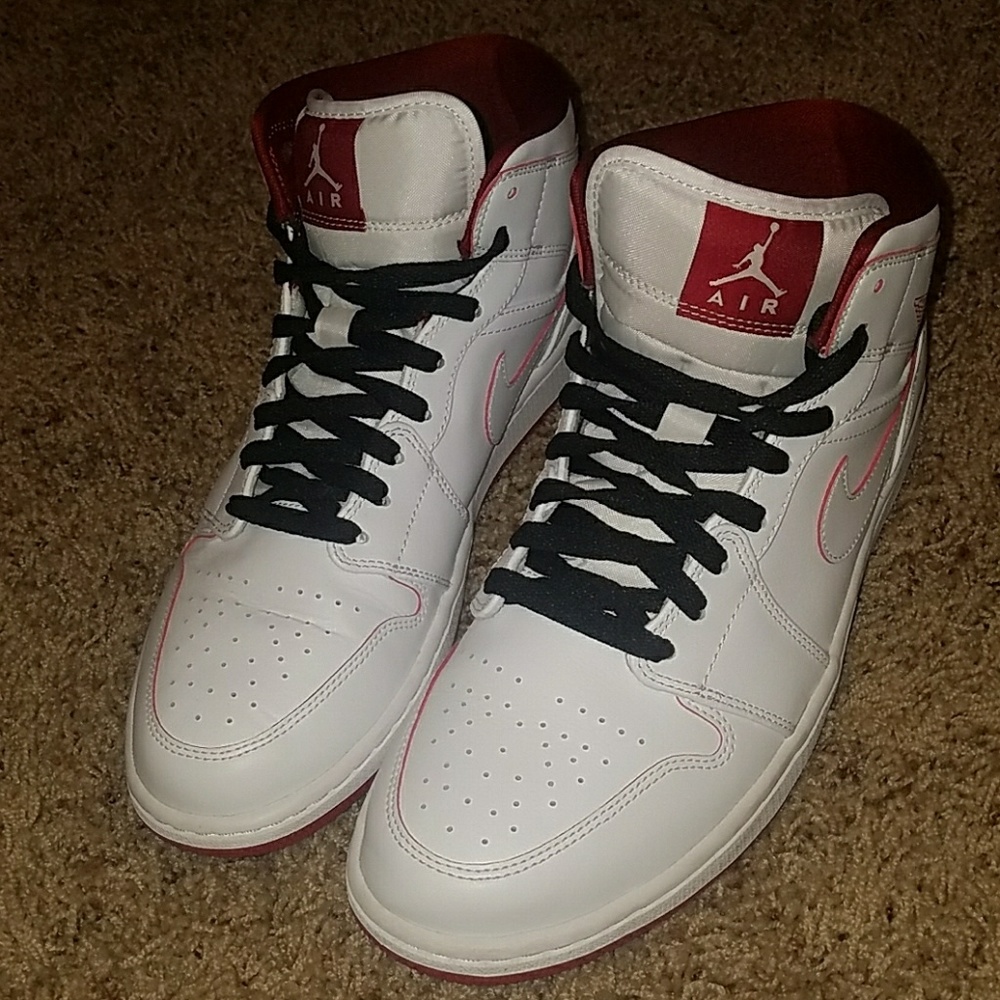 Air Jordan Retro 1 "Gym Red/White"