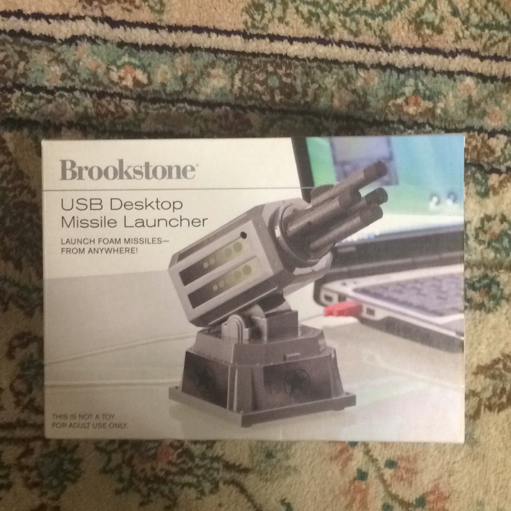 NWT USB Desktop Missile Launcher