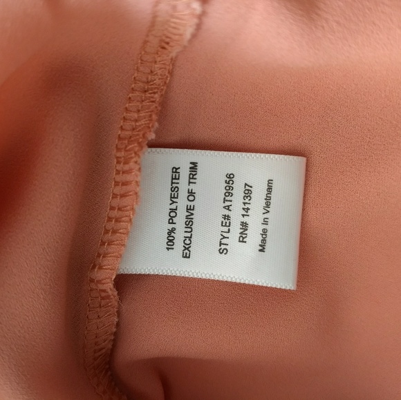 Nude lace blouse - Picture 7 of 8