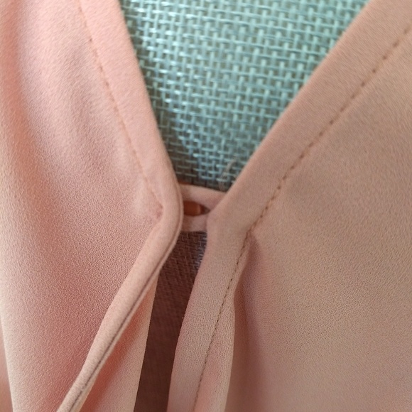 Nude lace blouse - Picture 8 of 8