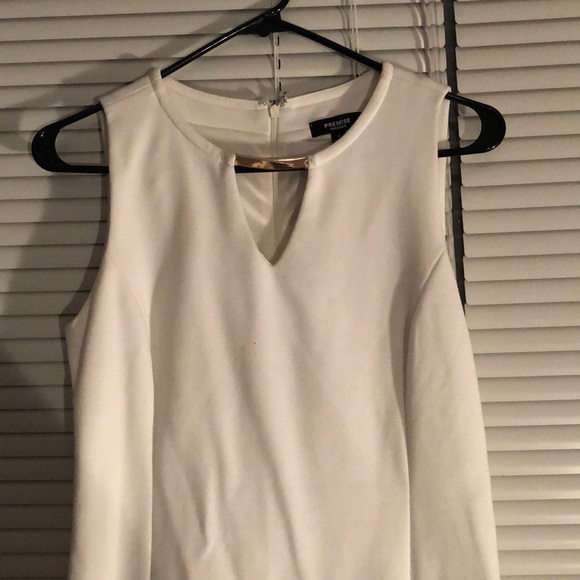 Dress - Picture 2 of 2