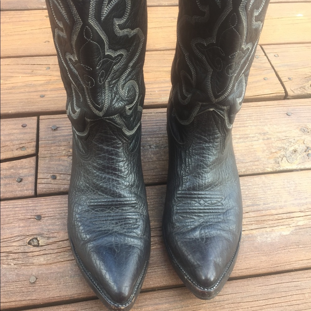 Black leather cowboy boots