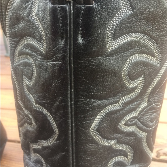 Black leather cowboy boots - Picture 8 of 10
