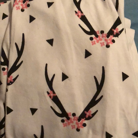 SOLD Antlers 3 piece set - Picture 2 of 4