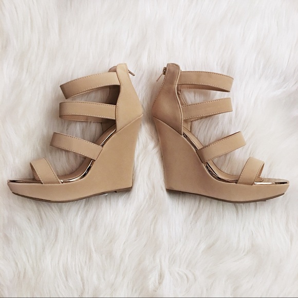 👑HP 5/6👑 charlotte russe nude heels - Picture 2 of 4