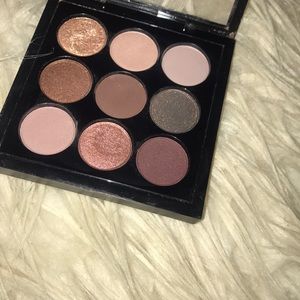 MAC Burgundy Times Nine Eyeshadow Pallete