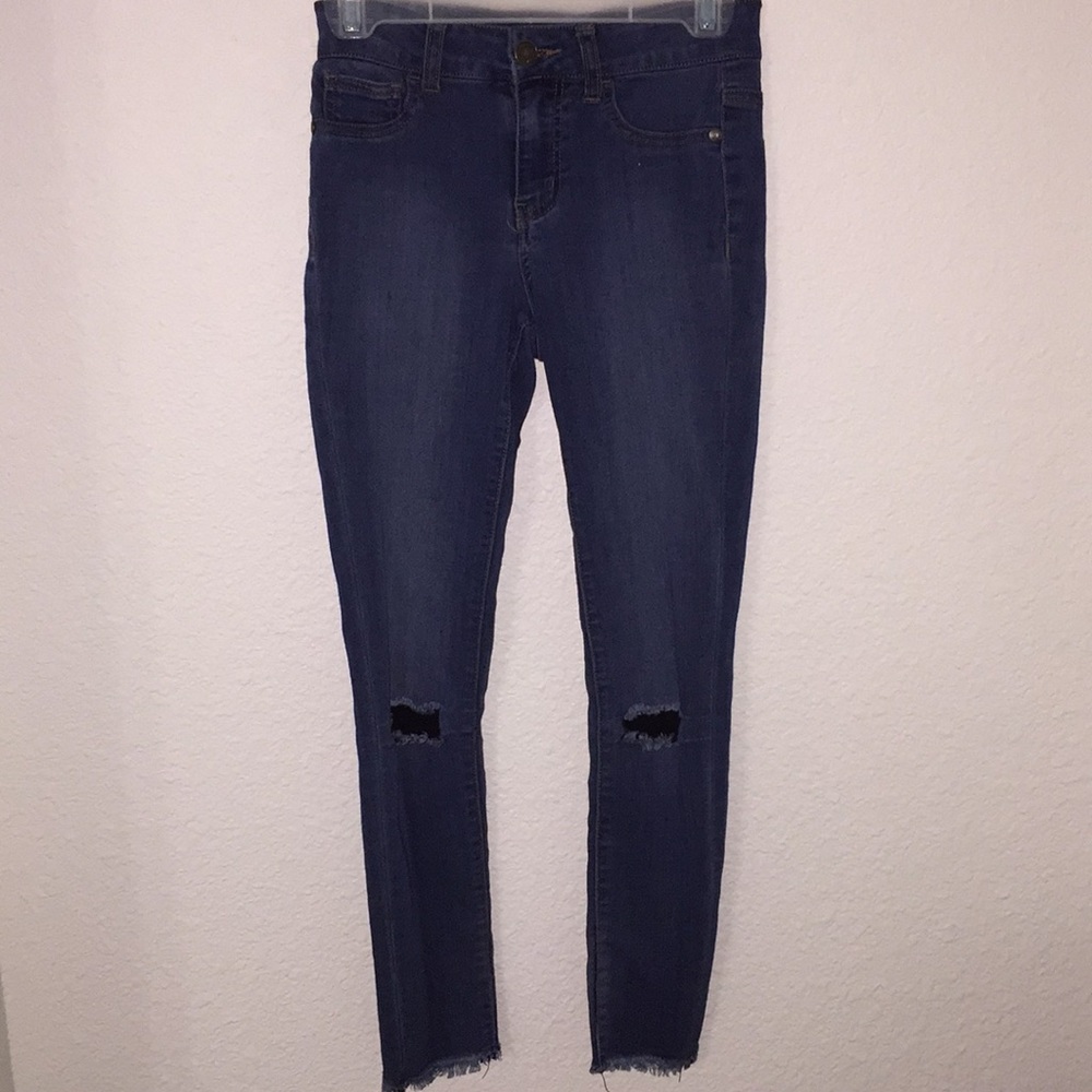 ripped blue skinny stretchy jeans