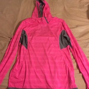 NWOT Mondetta pink workout top with hood size lg