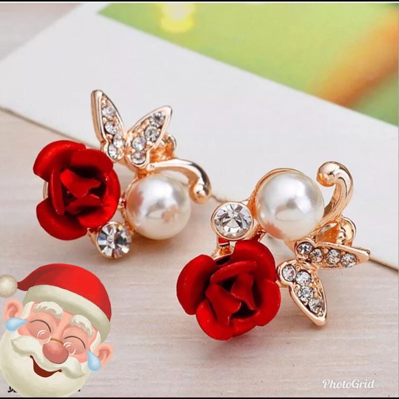 ๐๐Earrings ๐๐ - Picture 1 of 1