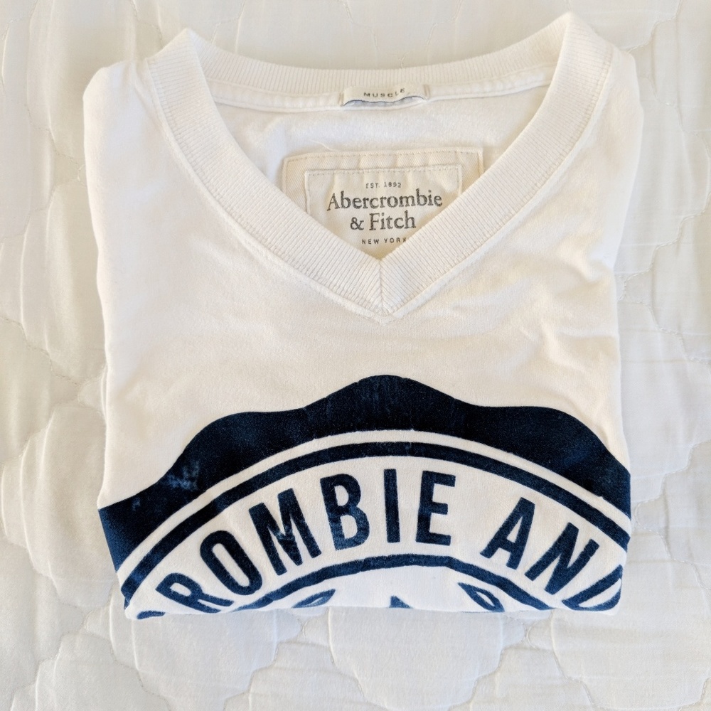 Abercrombie & Fitch Graphic Muscle Tee