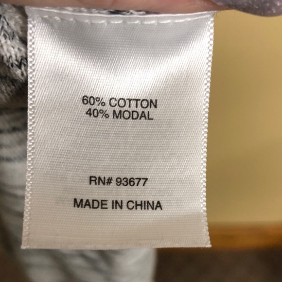 A.n.a Sleeveless Tunic - Picture 7 of 7